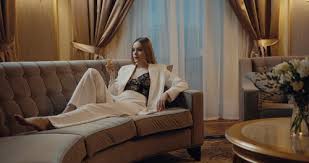 Advertisement advertisement crafts at howstuffworks has. 10 000 Best Luxury Lifestyle Videos 100 Free Download Pexels Stock Videos