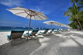 The hotel offers a wide range of amenities and perks to ensure you have a great time. Henann Resort Bohol Alona Beach