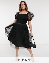 Discover plus size fashion and shop asos curve and plus size edit for the latest styles for curvy women. Taglie Forti Cerimonia Taglie Comode Cerimonia Eleganti Asos