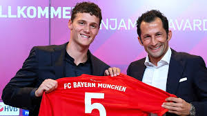 Benjamin jacques marcel pavard (born 28 march 1996) is a french professional footballer who plays as a right back for bundesliga club bayern munich and the france national team. Benjamin Pavard Will Fc Bayern Munchen Sofort Verstarken
