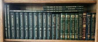 Tolkien has 508 books on goodreads with 13464480 ratings. Pin On Portadas De Libros De Y Sobre Tolkien