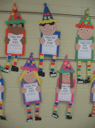 New Year Kids Kindergarten Crafts Christmas Kindergarten New Years Activities