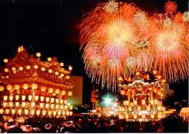 A Sparkling Festival To Welcome The Winter In Japan Chichibu Yomatsuri One Of The Three Grand Festivals Featuring Floats Is Held Annually In December Tsuna