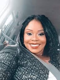 Cynthia Peek's Instagram, Twitter & Facebook