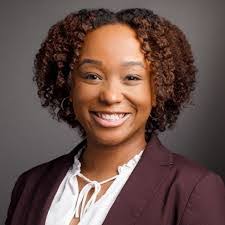 Allyson Spence's Instagram, Twitter & Facebook