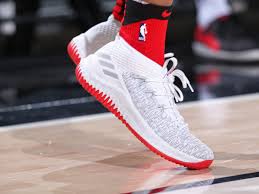 Damian william jones (born june 30, 1995) is an american professional basketball player who last played for the phoenix suns of the national basketball association (nba). Damian Lillard S Adidas Shoe One Of The Most Popular Among Nba Players Blazer S Edge