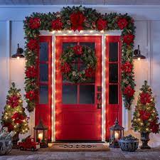 Pin By Adry On Decoracion Puertas Navidad Front Door Christmas Decorations Christmas Decorations Apartment Outside Christmas Decorations