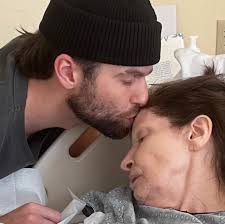 Sam Jobek (@sammydtothez) • Facebook