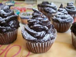 Recette De Cupcakes Au Chocolat La Recette Facile Recette Recette Cupcake Cupcake Chocolat Faire Fondre Du Chocolat