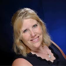 Denise Partridge's Instagram, Twitter & Facebook