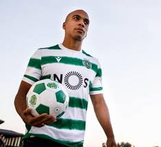 Он играет на позиции атак. Joao Mario Esta De Volta Ao Sporting Lance