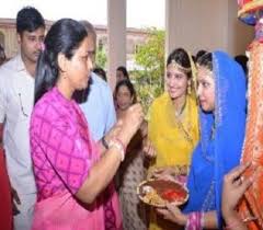 Ich fand jedoch, dass die anzahl der zeichen machte es schwierig, wirklich bekommt einen von ihnen wissen, und mit ihnen zu verbinden, was es schwierig macht, um wirklich tauchen sie ein in die. University Maharani College Campus Tour Jaipur Collegebatch Com