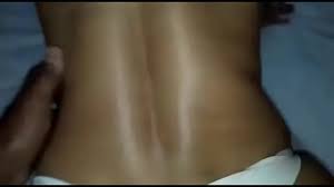 Morena bronzeada dando com calcinha branca - XVIDEOS.COM