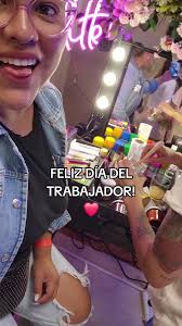 FELIZ DIA DEL TRABAJADOR! 💖 hermosa la oportunidad de conocernos haciendo  lo que más nos gusta!! #amigos #trabajamos #diadeltrabajador  #emorendimiento #emprendedores #trabajadores #pasion #trabajoduro ...