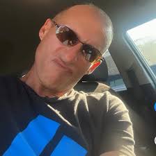 What type of instrument is this, with flutes