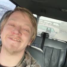 Jordan Cummings (@ScARfAcErEpOmAn)