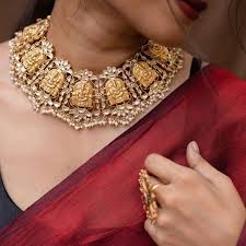 Buy unique designed wedding jewellery within affordable prices. 10 Insta Stores To Buy The Most Gorgeous Imitation Temple Jewellery At Wedmegood