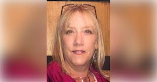 Obituary information for Shellie Lynn Simons VanHeusden