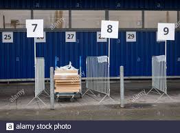 Ikea Click And Collect High Resolution Stock Photography And Images Alamy