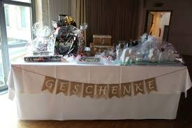 Geschenketisch Location Hochzeit Geschenketisch Gabentisch Hochzeit Hochzeit Tischplan