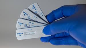 Mehr sicherheit in nur 15 minuten. Corona Schnelltest Wie Zuverlassig Sind Die Tests Wissen Sz De