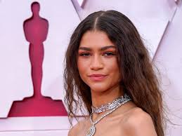 Artist · 7.6m monthly listeners. Zendaya Zeigt So Werden Extra Lange Mermaid Haare Oscar Tauglich Vogue Germany