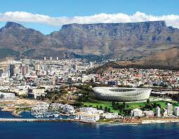 The blaze spread quickly after breaking out on sunday morning near a memorial to politician cecil rhodes. South Africa S Iconic Table Mountain In Cape Town Goway