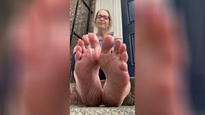 Granny Miss Rosie front door foot play with mature feet