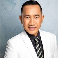 Jaclyn Cleveland's Instagram, Twitter & Facebook