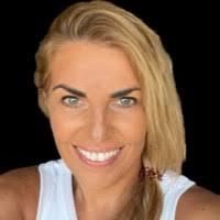 200+ "Stavrou" profiles