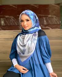 Izzar anwari comel betul, bijak dan pandai berlakon? Ummi Nazeera Facebook