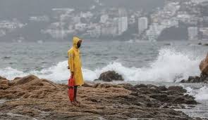 Como huracán, 'enrique' avanzaría hasta playa pérula, jalisco. Yce Z9ikwh51mm
