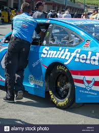 Monster energy announced on thursday it will become the premier series sponsor for nascar in 2017. Co Sponsor Stockfotos Und Bilder Kaufen Alamy