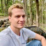 Review: Art Brut, Brilliant! Tragic!