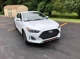 Super angebote für auto veloster hier im preisvergleich. Car Review 2019 Hyundai Veloster R Spec Is A Fun To Drive 3 Door Hatch Wtop