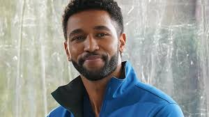 Onpopulaire mening? Winston is verreweg de aantrekkelijkste man in de show  en ik weet niet waarom hij niet vaker genoemd wordt in de topics die vragen  welke dokter de knapste is. :