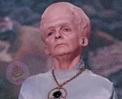 Yo aguantandome de soltar mis pensamientos ofensivos por ver cómo agarran  los viajes de 15 km por $60 😩