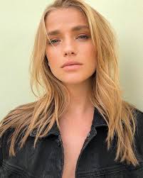 Grace Hodge [irtr] : r/BeautifulFemales