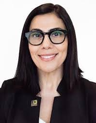 Zina Sutton's Instagram, Twitter & Facebook