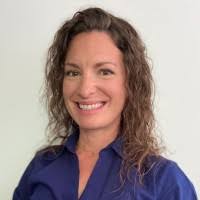 Amy Winkel's Instagram, Twitter & Facebook