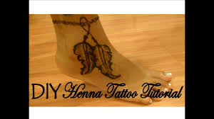 These best henna tattoos are cute, easy and traditional. Diy Henna Tattoo Tutorial Feather Ankle Bracelet Boho Inspired Youtube