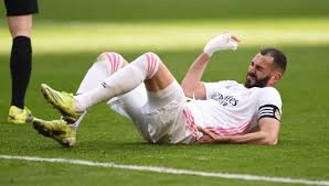 جدير بالذكر أن أتلتيكو مدريد يتصدر جدول ترتيب الدوري الإسباني برصيد 83 نقطة، بفارق نقطتين. Ù…Ø¨Ø§Ø´Ø± Ù…Ø¨Ø§Ø±Ø§Ø© Ø±ÙŠØ§Ù„ Ù…Ø¯Ø±ÙŠØ¯ Ø¶Ø¯ Ø£ØªÙ„ØªÙŠÙƒÙˆ Ù…Ø¯Ø±ÙŠØ¯ Ø¨Ù†Ø²ÙŠÙ…Ø§ ÙŠÙ‡Ø¯Ø± ÙØ±ØµØ© Ø¨Ø±ÙˆØ­ÙŠÙ† Ù„Ù„ØªØ¹Ø§Ø¯Ù„ Ù…Ø¯Ø±ÙŠØ¯ÙŠ