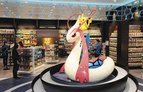 The pokémon center is an official shop that recreates the pokémon center featured in the world of the video game. é‡'æ²¢ã«ãƒã‚±ãƒ¢ãƒ³ã‚»ãƒ³ã‚¿ãƒ¼ ãã‚‡ã†ã‚ªãƒ¼ãƒ—ãƒ³ åŒ—é™¸åˆ å…¬å¼ã‚·ãƒ§ãƒƒãƒ— åŒ—é™¸ä¸­æ—¥æ–°èžweb