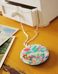 Boden Floral Dimensional Magic Pendant Mod Podge Rocks Unique Necklaces Diy Mod Podge Crafts Crafts