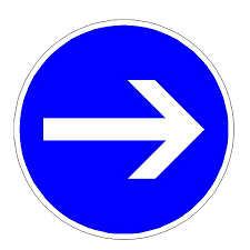 (9) verkehrszeichen und verkehrseinrichtungen sind nur dort anzuordnen, wo dies auf grund der besonderen umstände zwingend erforderlich ist. Verkehrszeichen 211 20 Stvo Vorgeschriebene Fahrtrichtung Hier Rechts