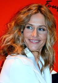 Mit françois damiens und cécile de france brillieren zwei der größten stars des französischsprachigen kinos neben großen darstellern wie andre wilms (aki kaurismäkis „le havre) und alice de lencquesaing (françois ozons „frantz) vor der umwerfend schönen kulisse der. Cecile De France Wikipedia