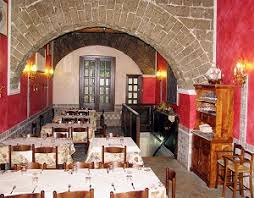 Im antica locanda in linz verzaubern wir sie mit original italienischen steinofenpizzen, knackigen salaten und köstlichen tagliatelle. Locali Di San Leucio Provincia Di Caserta