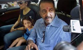 Sanjay Dutt Between Home And Jail As Leave Expires Dawn Com