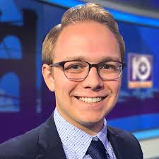 Congressman John Carter recognizes veterans with commendation ceremony