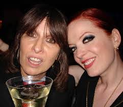 Julie Nance's Instagram, Twitter & Facebook